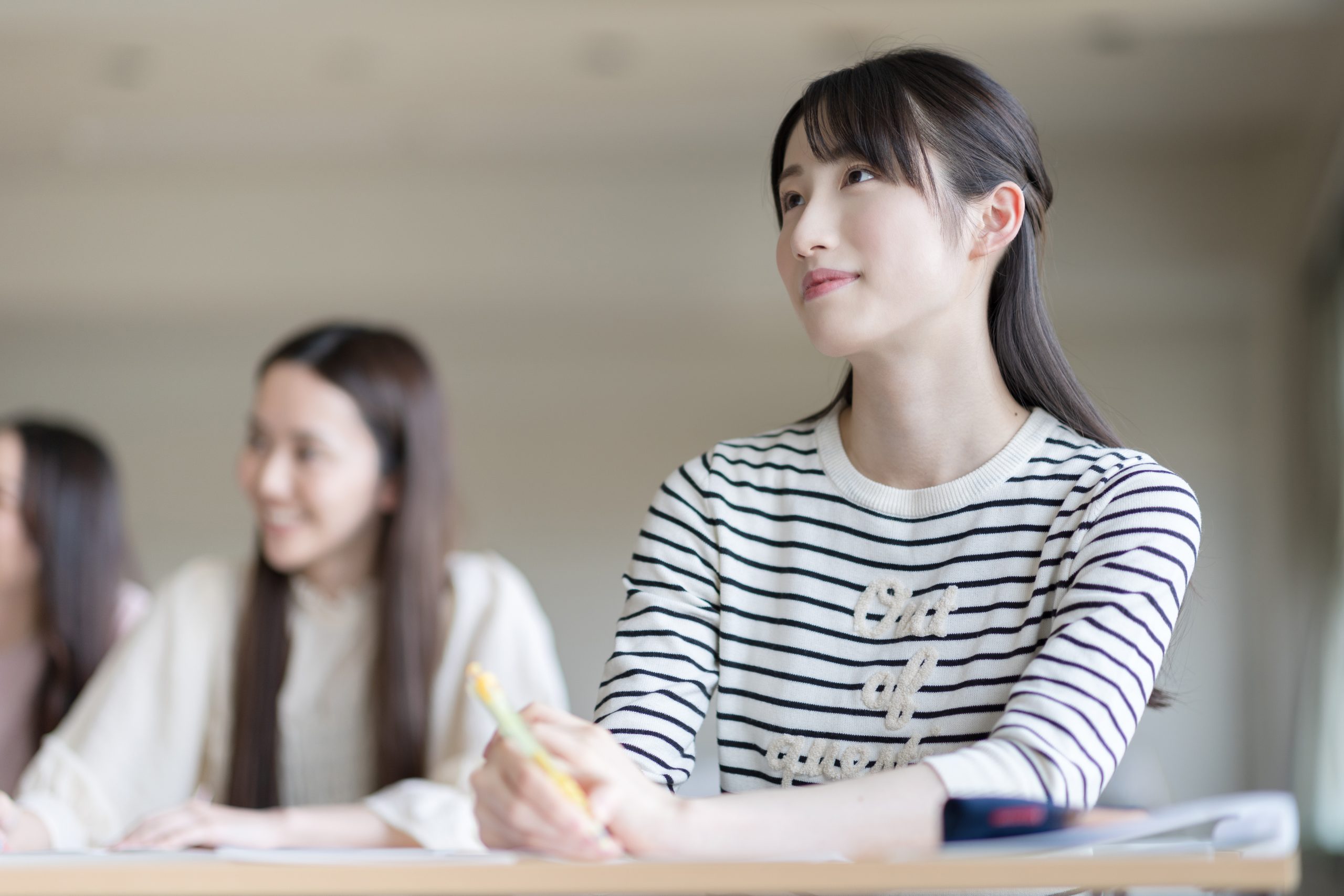 新宿の学生にチャットレディが人気の理由ってわかりますか？